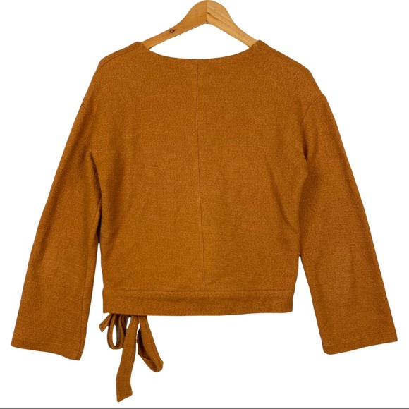 Madewell Texture & Thread Faux Wrap Tie Waist V Neck Bell Sleeve Top Burnt Cedar - Picture 5 of 12